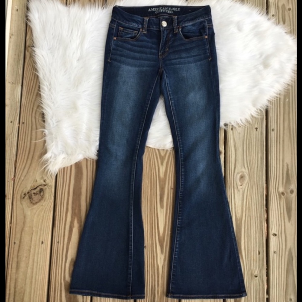 American eagle flare jean